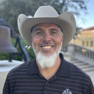 Guerra-Andres-2025-faculty-page-300x300 Faculty and Staff